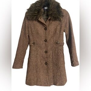 l.e.i jacket/coats for women’s color brown,size: M